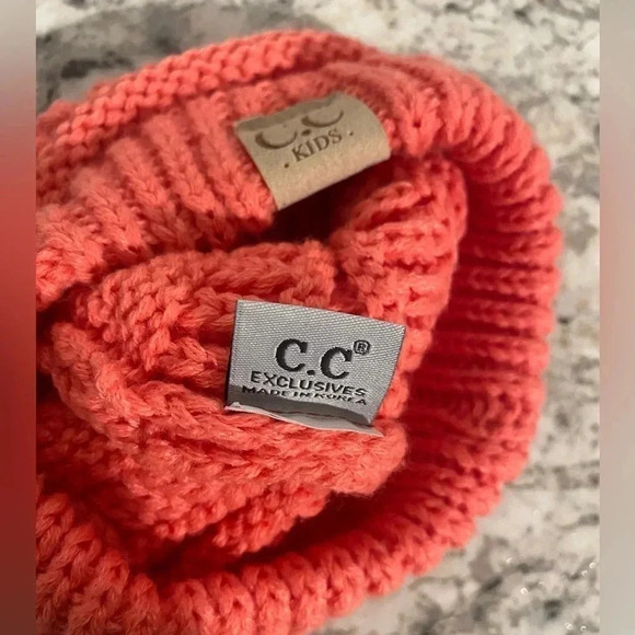 C.C. Children’s knit hat with ponytail hole. Pink/Salmon color - Picture 5 of 7
